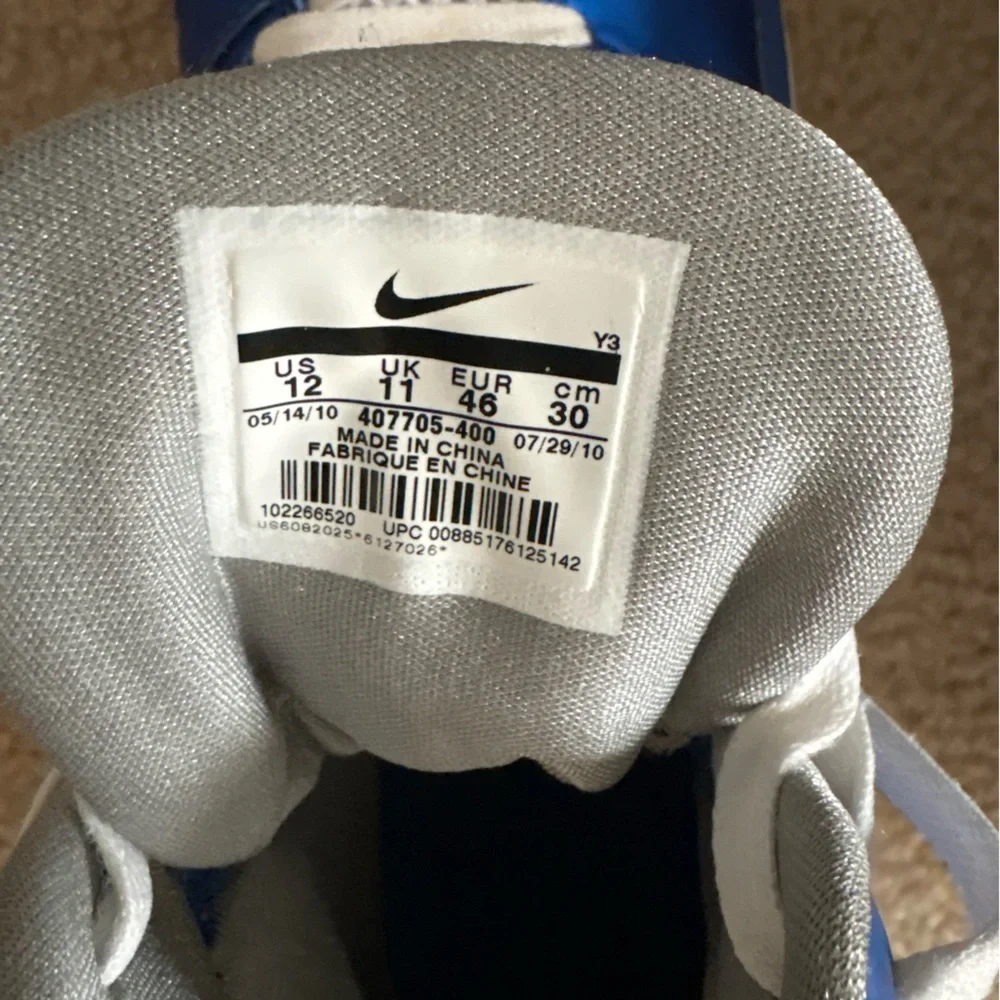 Used Men’s 2010 Nike Air Max Hyped — Metallic Blue — Size 12 - Picture 6 of 6